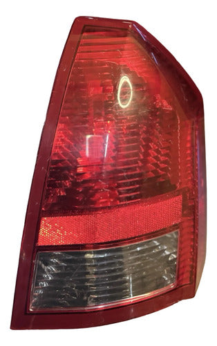 Calavera Rh Chrysler 300 2005-2007 58622-e Derecho/pasajero Rojo