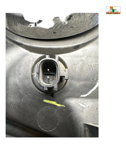 Faro Izquierdo Nissan Np300 2016-2020