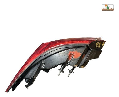 Calavera Rh Chrysler 200 2011-2014 05182524ae Derecho/pasajero Rojo