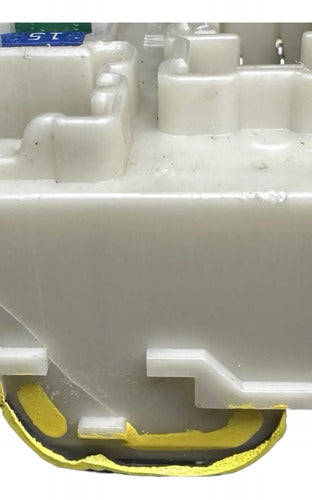 Caja De Fusibles Nissan Tiida 1.8l Std 2007-2012