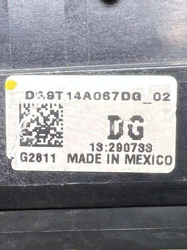 Caja De Fusibles Lincoln Mkz 2013-2014 Dg9t14a067dg