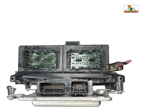 Caja De Fusibles Dodge Durango 4.7l 04-06