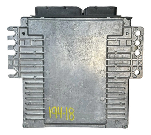 Computadora Nissan Titan 5.6l  A/t 2005 Mec83-660 B1 (xq)