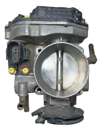 Cuerpo De Aceleración Vw Jetta A4 98-01 2.0l 06a 133 064 P2