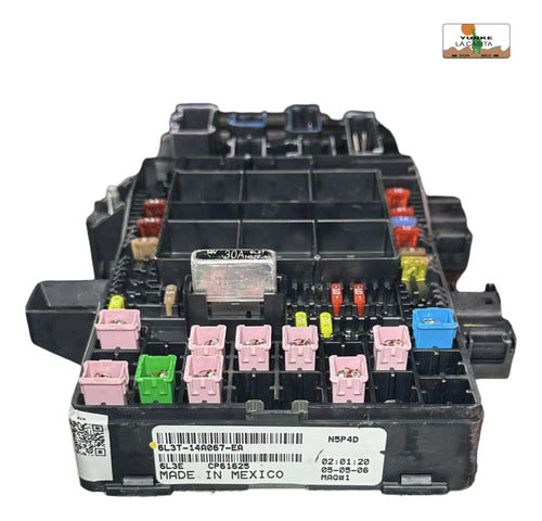 Caja De Fusibles Ford F-150 5.4l 2006 6l3t-14a067-ea