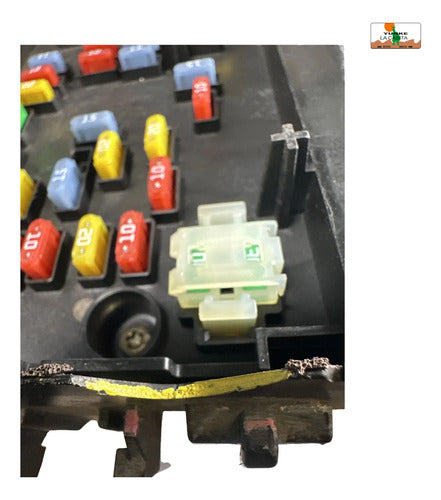 Caja De Fusible Jeep Patriot 2.4l 07-08