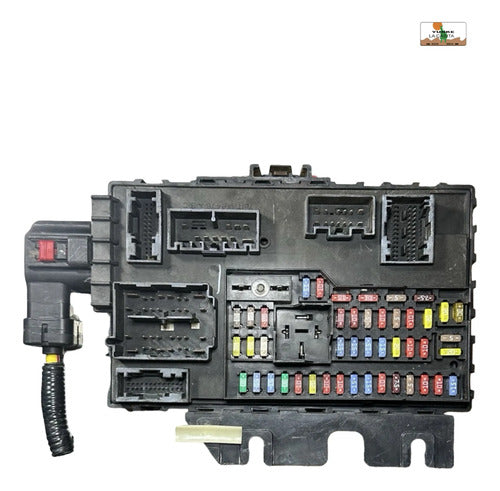 Caja De Fusibles Ford Escape 3.0l 08-12 8l8t-15604-bk