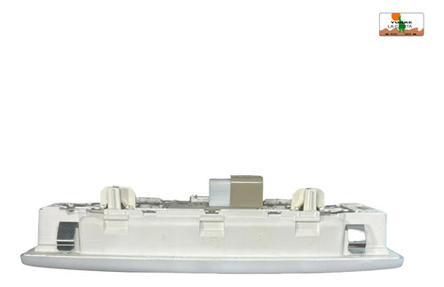 Luz De Cortesia Delantera Nissan Versa 2020-2025
