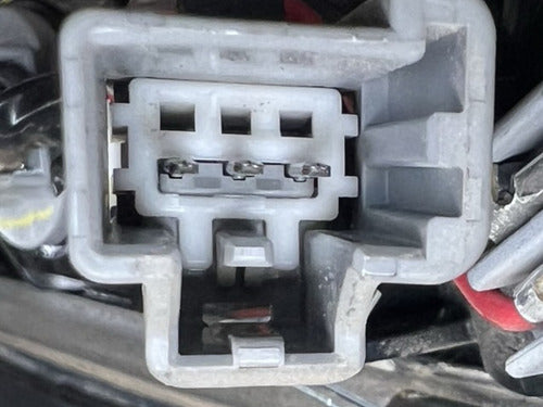 Luz Stop Chevrolet Silverado 2014-2018 20979071