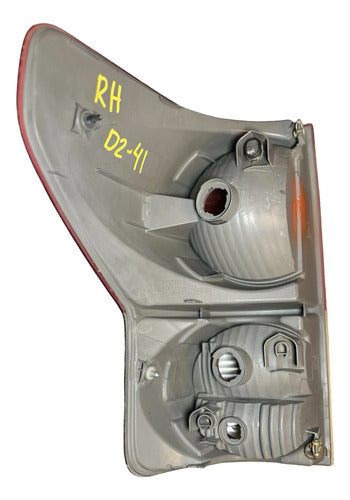 Calavera Rh Toyota Tundra 2007-2013 A216p3rs2t2 Derecho/pasajero Rojo