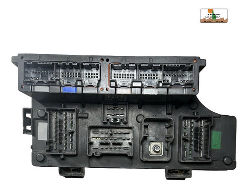 Caja De Fusibles Dodge Avenger 2.4l 08-10 P68028008ab P2