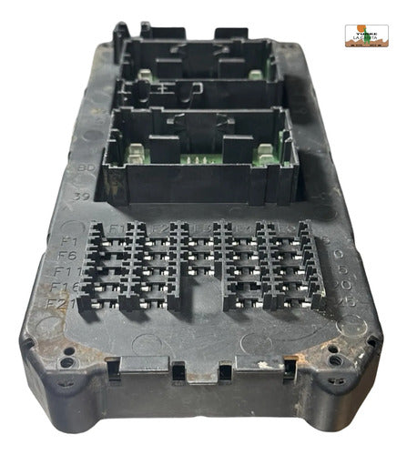 Caja De Fusibles Jeep Commander 3.7l 2007 56049916aa