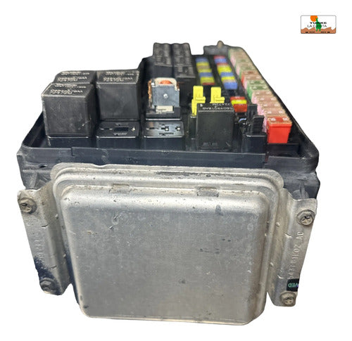 Caja De Fusibles Dodge Ram 1500 5.7l 02-05