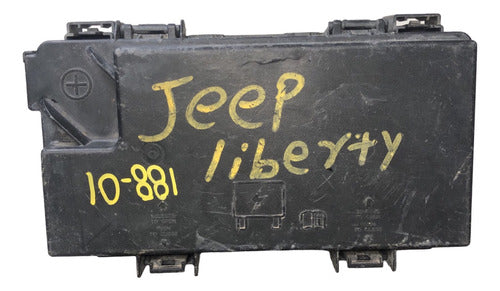 Caja De Fusibles Dodge Nitro 3.7l A/t 08-09 04692235ah