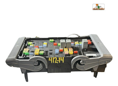 Caja De Fusibles Chevrolet Tahoe 5.3l 10-14 22798217