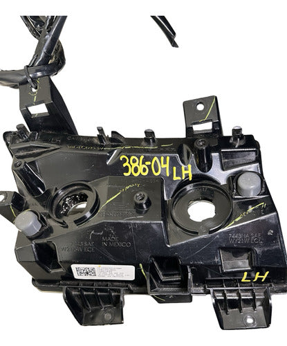 Cuarto Frontal Lh Jeep Wrangler 20182024  68293127ah Blanco